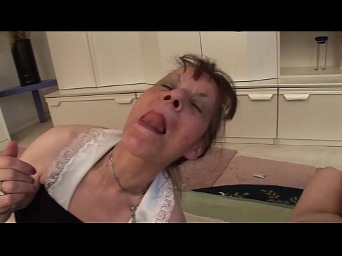 ❤️ Due nonne e un nonno fanno una cosa a tre ❤ Porno fatto in casaal it.xxxgr.ru ❌